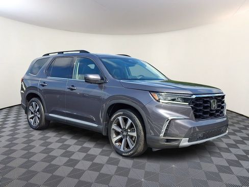 Used 2023 Honda Pilot Elite image 1
