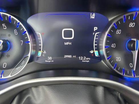 Used 2024 Chrysler Pacifica Touring-L image 26