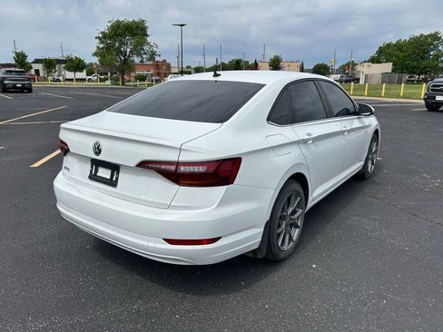 Used 2019 Volkswagen Jetta R-Line FWD image 9