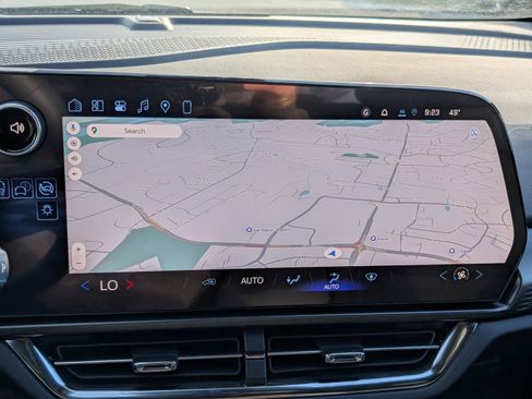 New 2026 Chevrolet Equinox EV LT image 21