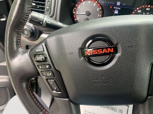 Used 2021 Nissan Titan PRO-4X w/ Pro-4x Convenience Package AWD/4WD image 23