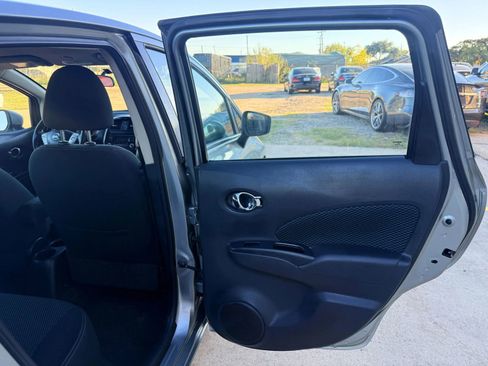Used 2015 Nissan Versa Note SV image 29