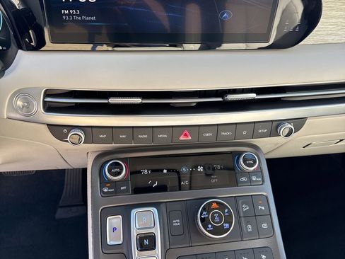 Used 2025 Hyundai Palisade Calligraphy image 29