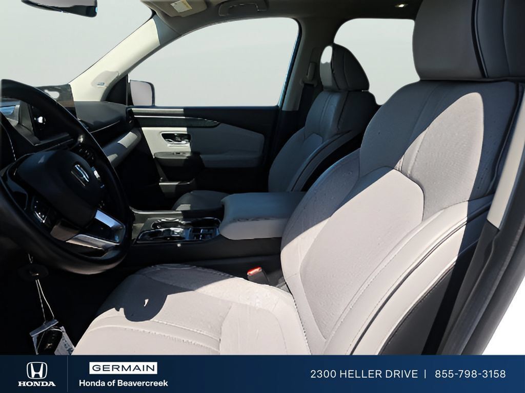 Used 2025 Honda Pilot Elite image 6