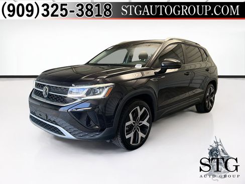 Used 2022 Volkswagen Taos SEL AWD/4WD image 1