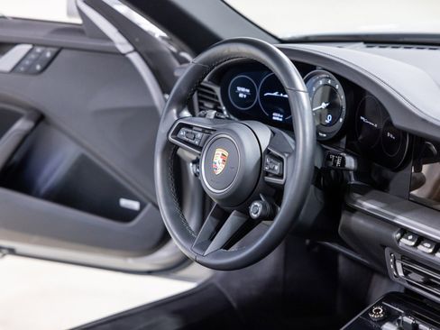 Used 2024 Porsche 911 Carrera S w/ Sport Package image 28