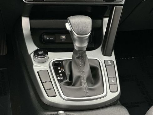 Used 2025 Kia Seltos LX AWD/4WD image 6