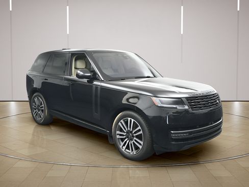Used 2023 Land Rover Range Rover SE AWD/4WD image 24