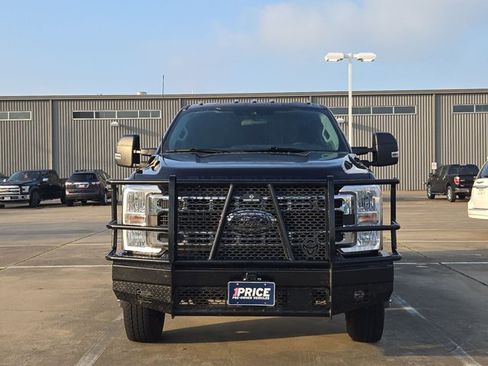 Used 2025 Ford F350 XLT w/ FX4 Off-Road Package AWD/4WD image 2
