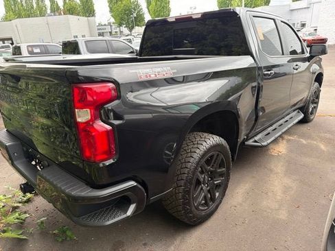 Used 2021 Chevrolet Silverado 1500 LT Trail Boss AWD/4WD image 2