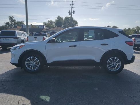 Certified 2022 Ford Escape S image 7