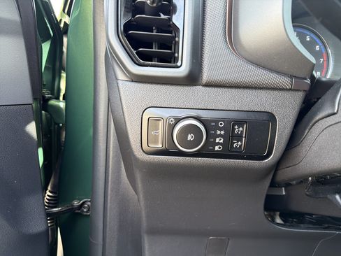Used 2024 Ford Bronco Sport Outer Banks w/ Tech Package AWD/4WD image 17