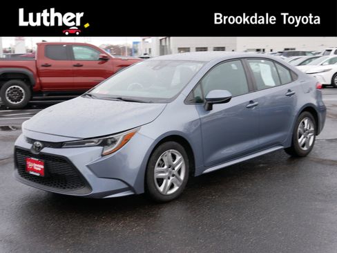 Used 2021 Toyota Corolla LE image 1