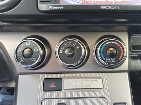 Used 2013 Scion xB 10 Series image 21