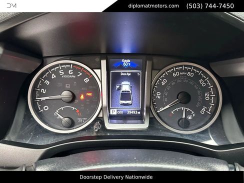 Used 2021 Toyota Tacoma SR5 image 27