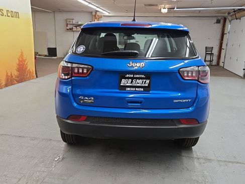 Used 2021 Jeep Compass Sport w/ Cold Weather Group image 18