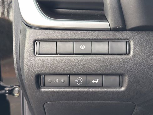 New 2026 Nissan Rogue SV w/ Cold Weather Package image 20