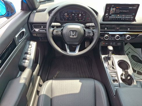 Used 2023 Honda Civic Sport Touring image 11