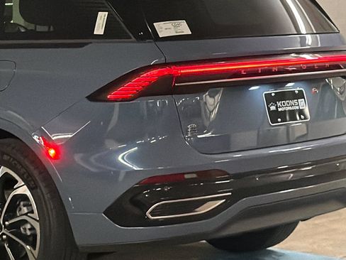 New 2026 Lincoln Nautilus Reserve AWD/4WD image 7