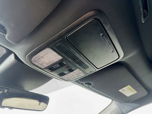 Used 2025 Honda Odyssey Sport-L image 35