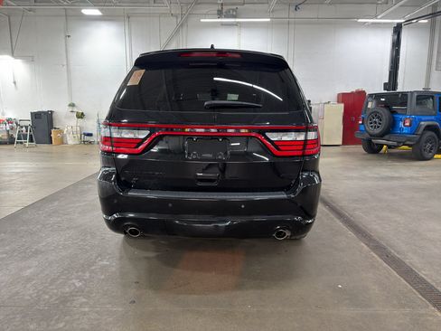 Used 2023 Dodge Durango GT AWD/4WD image 5