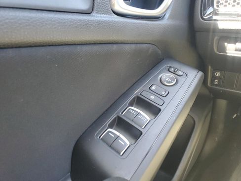 Used 2023 Honda Civic Sport image 30