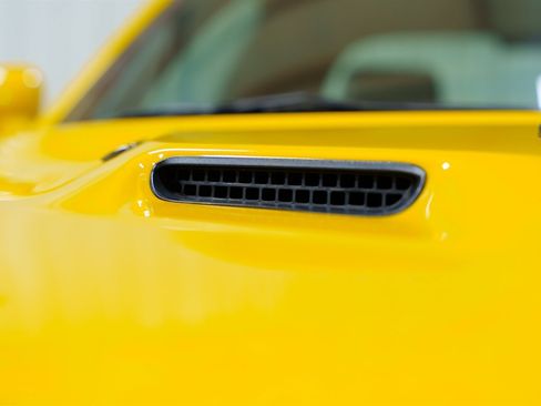 Used 2010 Dodge Challenger R/T image 29