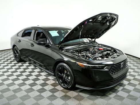 Used 2025 Honda Accord SE image 33