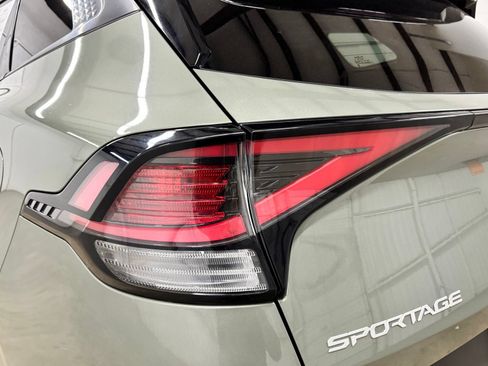 Used 2023 Kia Sportage X-Line AWD/4WD image 8