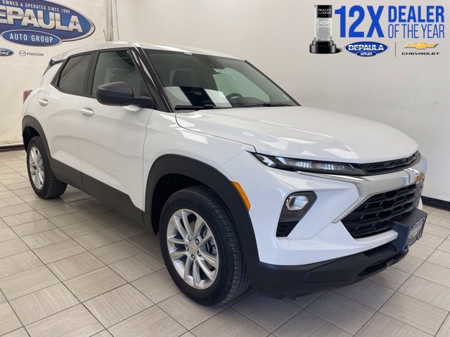 New 2026 Chevrolet TrailBlazer LS w/ LS Convenience Package AWD/4WD image 1