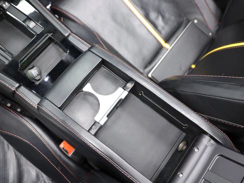 Used 2016 Aston Martin V8 Vantage GT RWD image 39