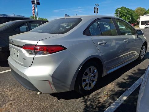 Used 2024 Toyota Corolla LE image 10