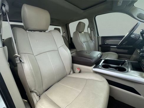Used 2018 RAM 2500 Laramie AWD/4WD image 31