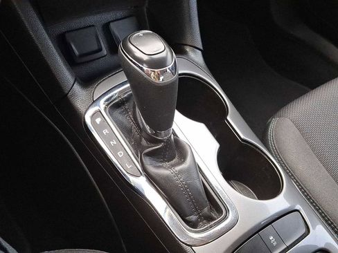 Certified 2017 Chevrolet Cruze LT image 21