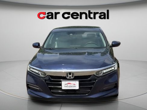 Used 2019 Honda Accord LX image 9
