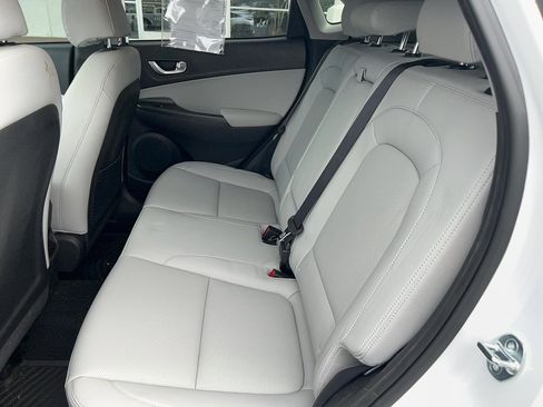 Used 2023 Hyundai Kona Limited image 19