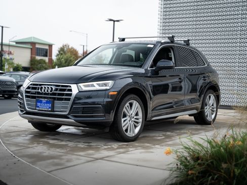 Used 2019 Audi Q5 2.0T Premium Plus w/ Premium Plus Package image 5
