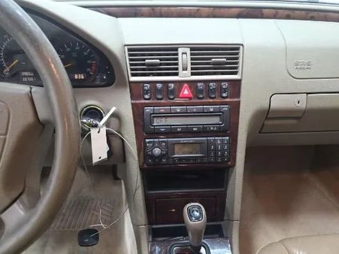 Used 1999 Mercedes-Benz C 280 Sedan image 8