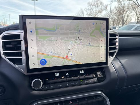 Used 2025 Toyota Tundra Platinum image 10