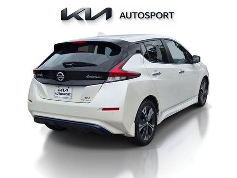 Used 2021 Nissan Leaf SV FWD image 8