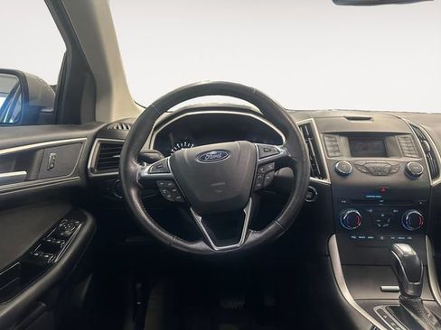 Used 2018 Ford Edge SEL w/ Cargo Accessory Package AWD/4WD image 12
