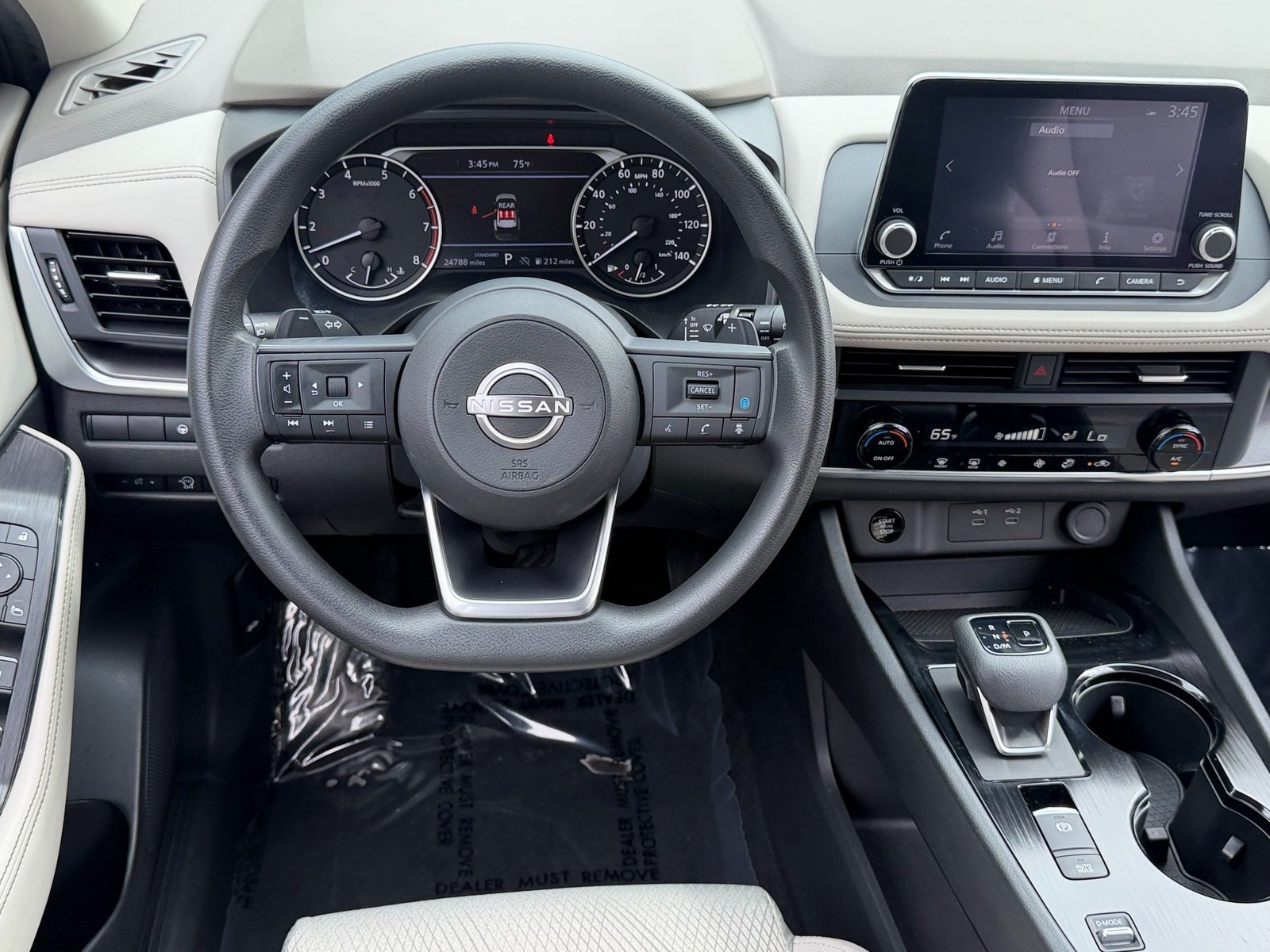 Used 2024 Nissan Rogue SV FWD image 12