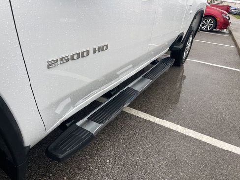 Certified 2025 Chevrolet Silverado 2500 LT w/ Convenience Package image 11