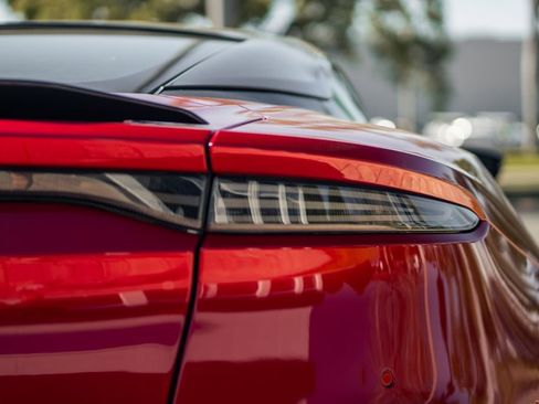 Used 2019 Aston Martin DBS Superleggera RWD image 12