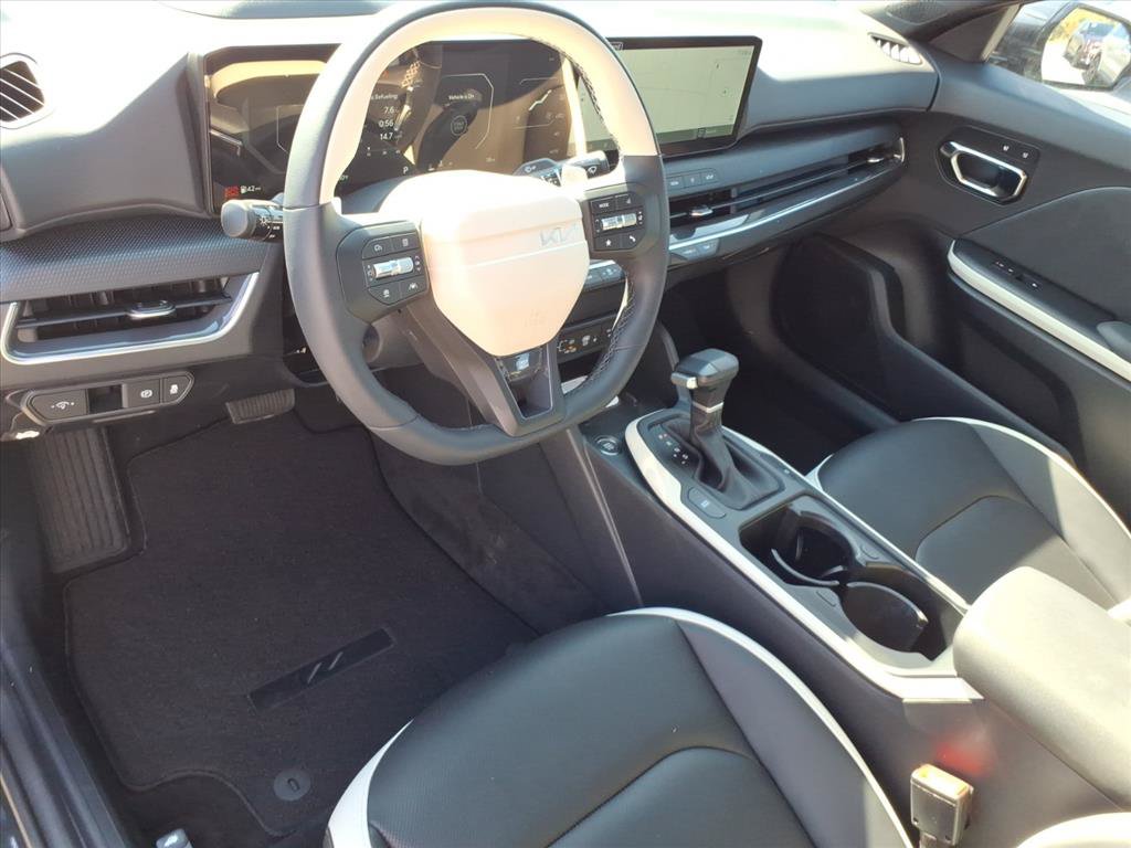 New 2026 Kia K4 GT-Line w/ GT-Line Premium Package FWD image 11
