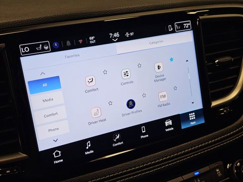 New 2026 Chrysler Pacifica Select image 31