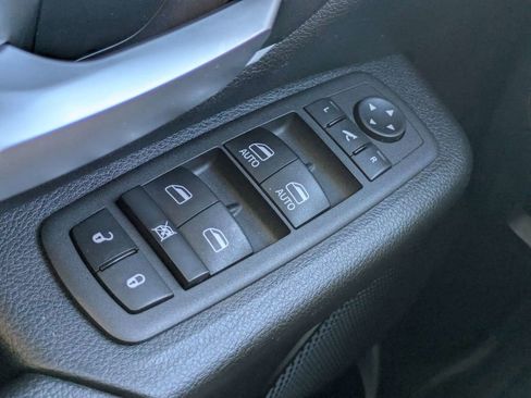 Used 2023 RAM 1500 Big Horn AWD/4WD image 25