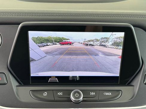 Used 2020 Chevrolet Blazer LT FWD image 36
