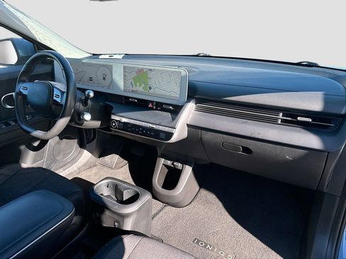 Used 2022 Hyundai Ioniq 5 SE w/ Cargo Package image 30
