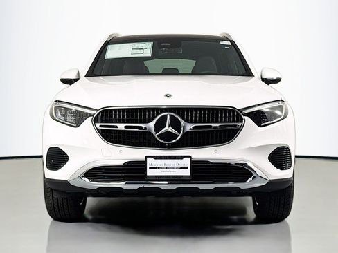 New 2026 Mercedes-Benz GLC 300 image 2